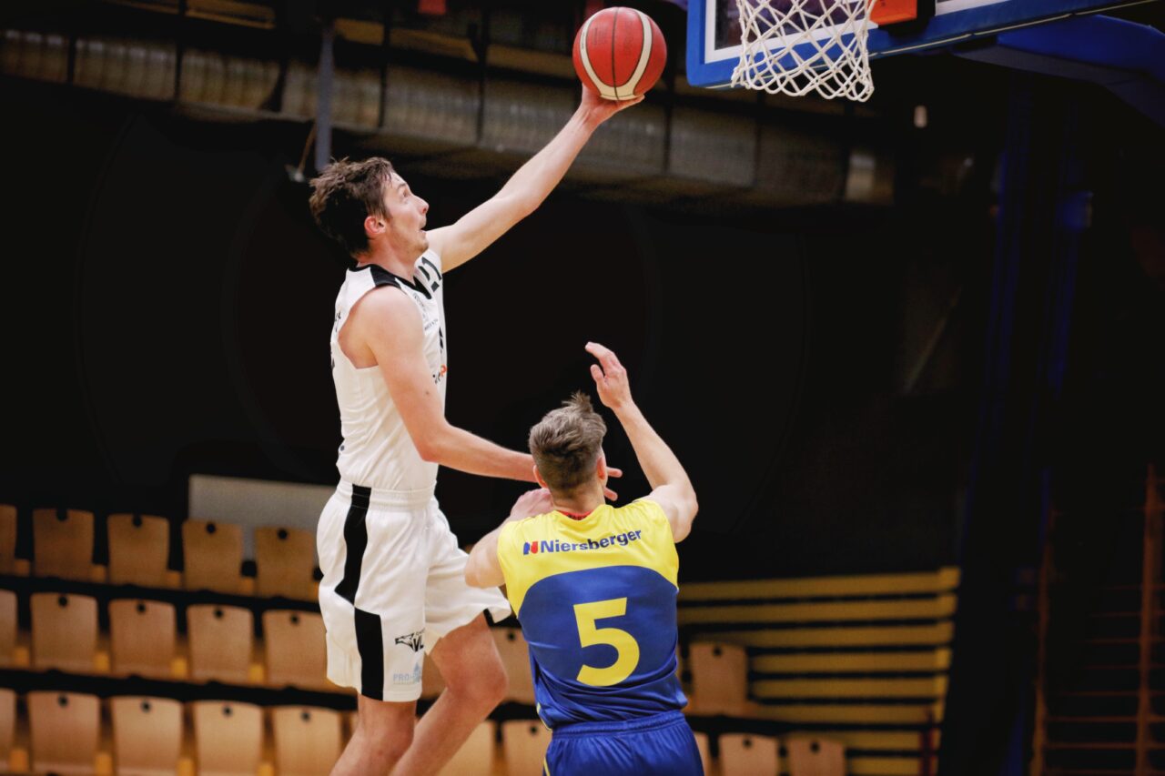 Tomáš Bělohradský